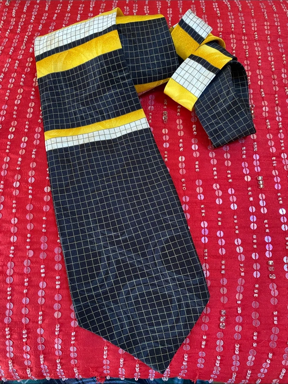 💯 Silk Hand Made In Italy 🇮🇹 Stunning Versace Style Print Luxurious Tie